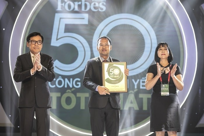 Nam Longtrong top 50 công ty niêm yết tốt nhất năm 2019